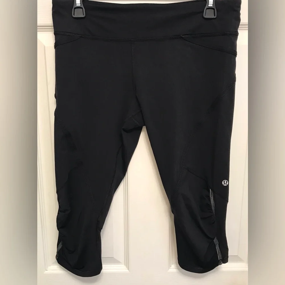 Lululemon Run For Your Life Crop Ruched Knee Leggings Black